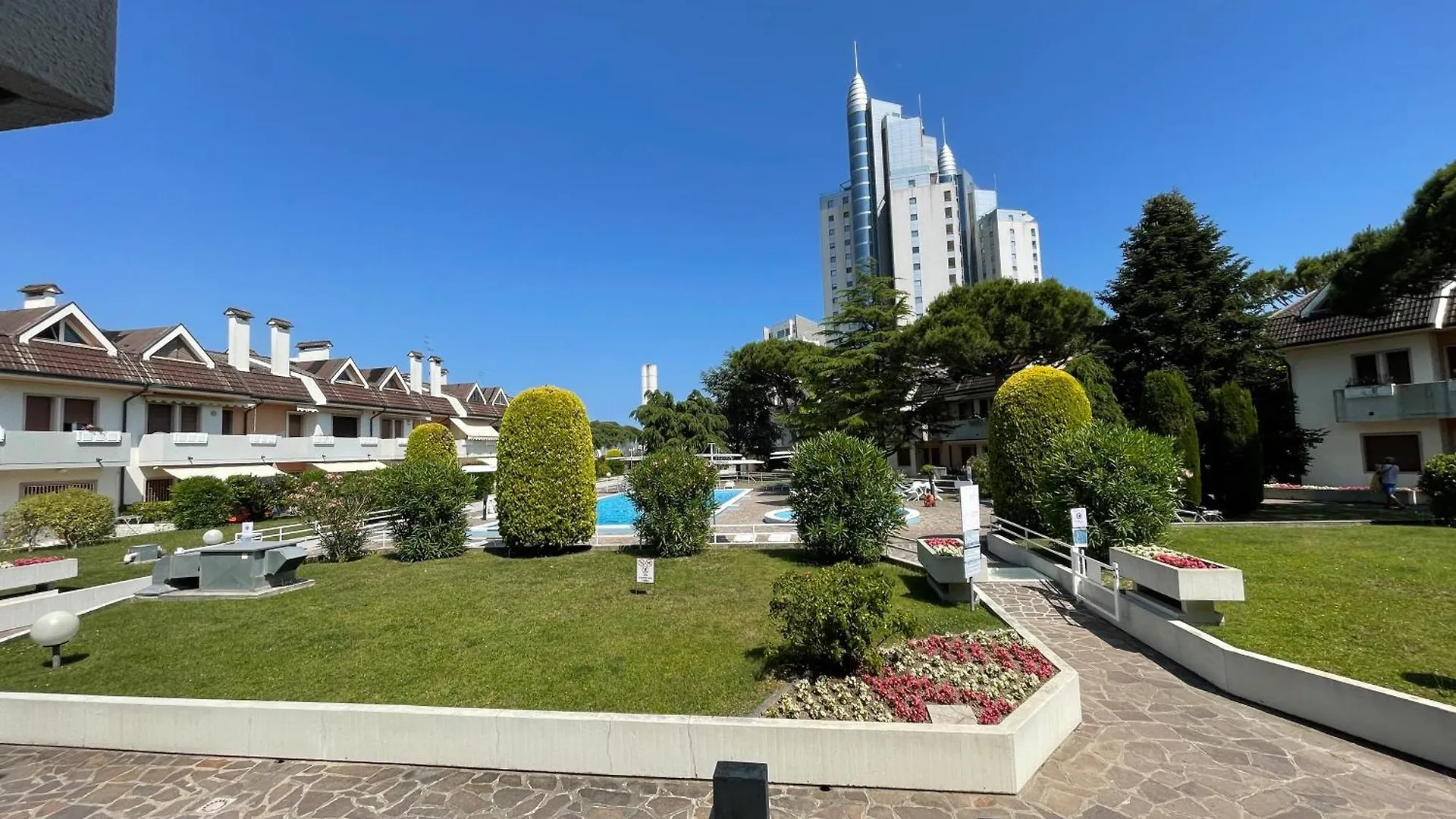 Residence Equilio B3 Lido di Jesolo 0*,  Italy